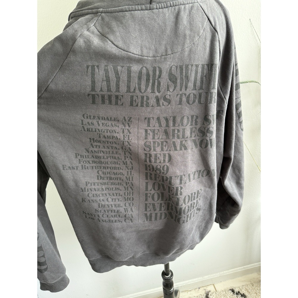 Taylor Swift The‎ Eras USA Tour Hoodie Sweater 2-Sided Gray XL Official Merch - Picture 3 of 10